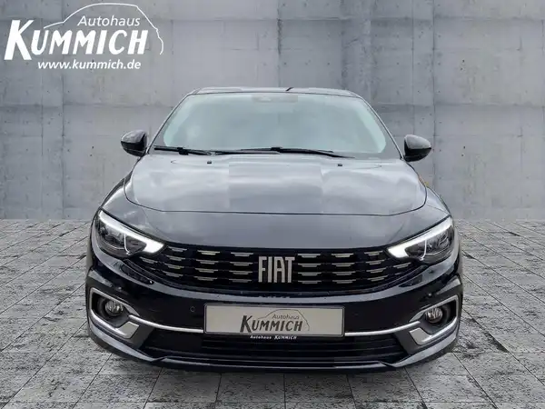 FIAT TIPO (2/15)