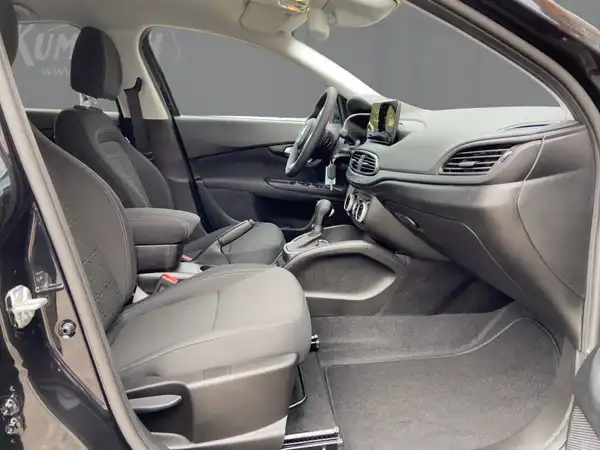 FIAT TIPO (11/15)