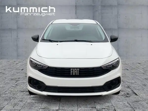 FIAT TIPO (2/15)