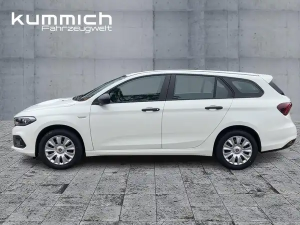 FIAT TIPO (6/15)