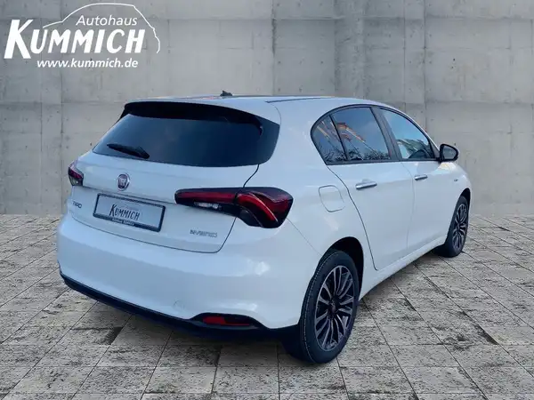 FIAT TIPO (4/15)