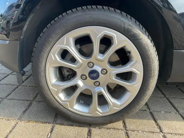 FORD ECOSPORT (8/14)