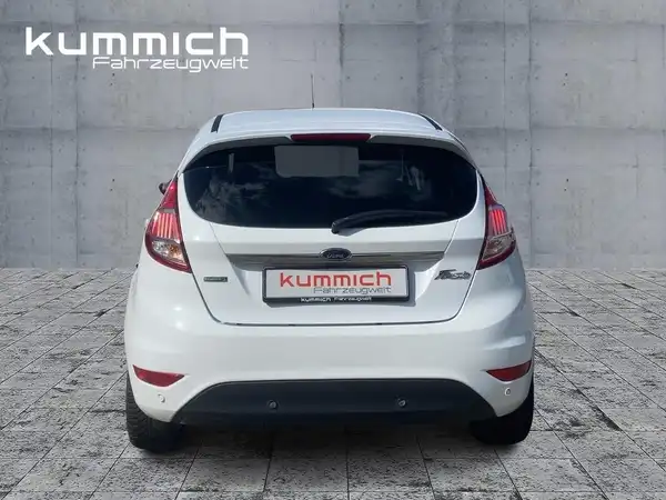 FORD FIESTA (5/15)