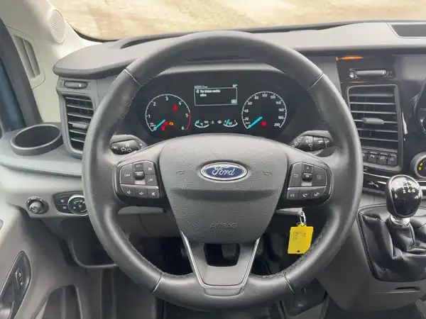FORD TRANSIT (9/15)