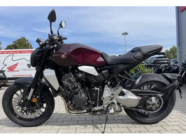 HONDA CB1000R (1/10)