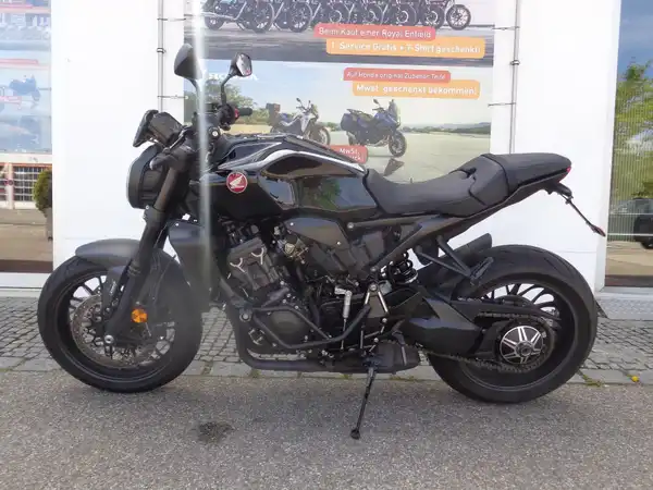 HONDA CB1000R (1/9)