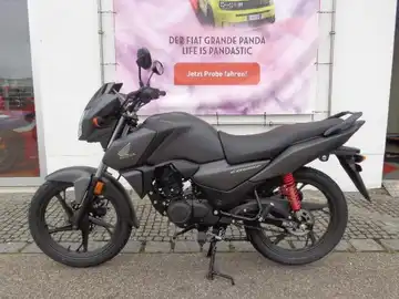 HONDA CB125F (1/7)