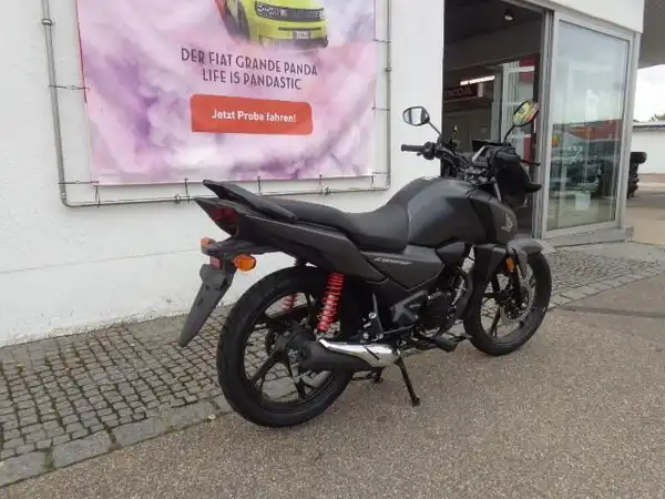 HONDA CB125F (5/7)