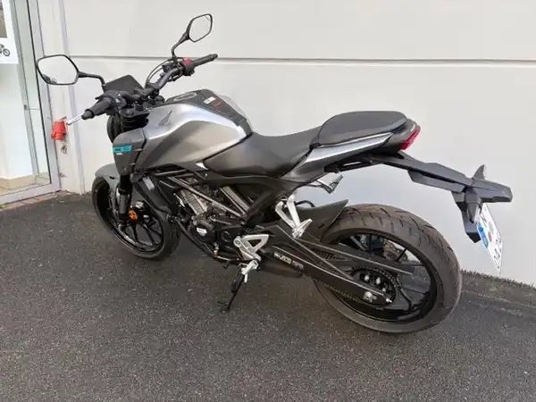 HONDA CB125R (4/6)
