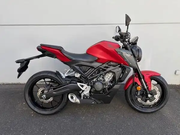 HONDA CB125R (3/6)