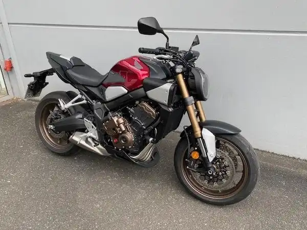 HONDA CB650R (3/8)