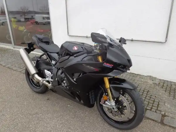 HONDA CBR1000R (6/8)