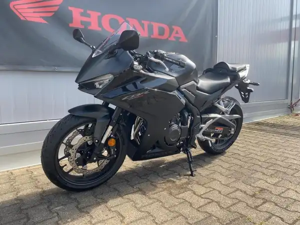 HONDA CBR500R (2/7)