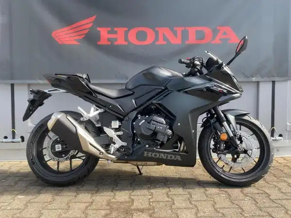HONDA CBR500R (4/7)