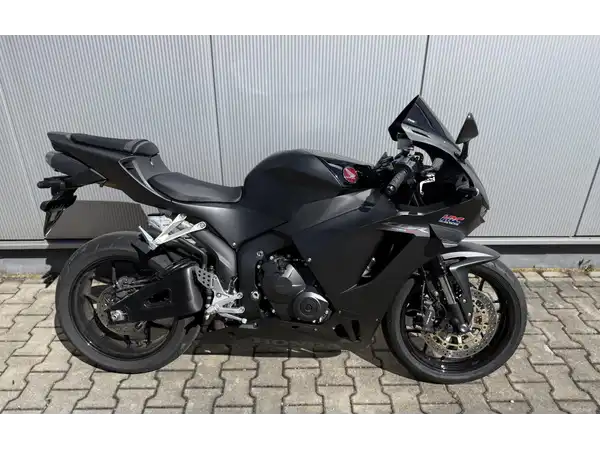 HONDA CBR600RR (4/7)