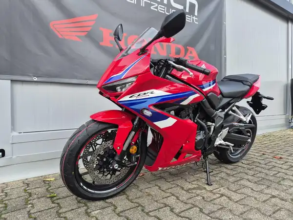 HONDA CBR650R (2/4)