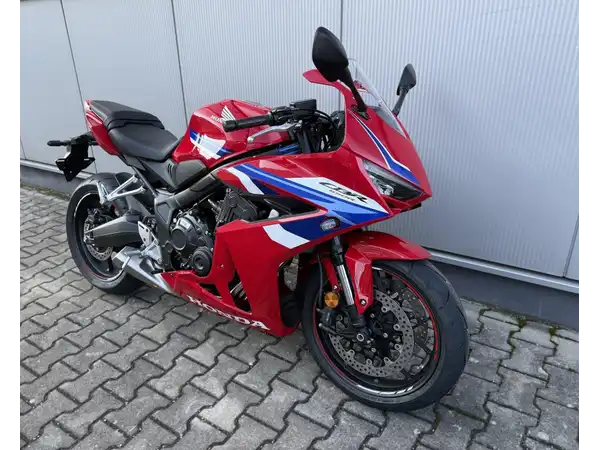 HONDA CBR650R (5/7)
