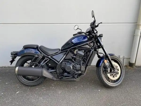 HONDA CMX1100 Rebel (3/6)