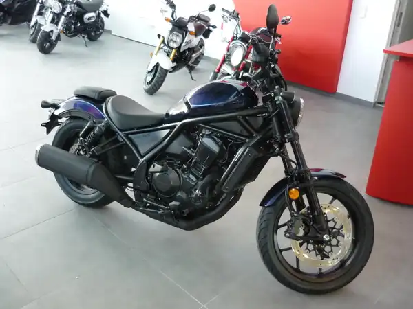 HONDA CMX1100 Rebel (4/8)