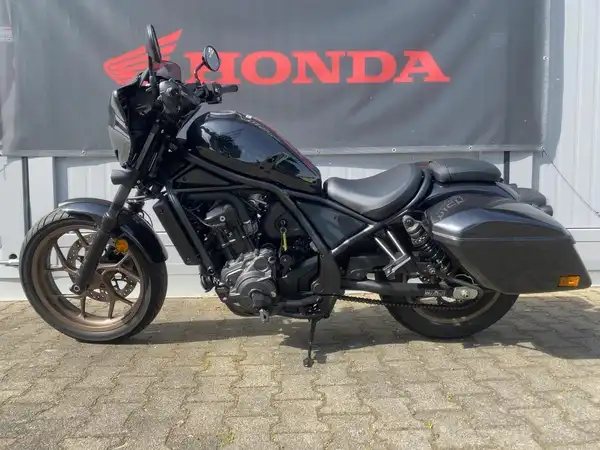 HONDA CMX1100 (1/7)