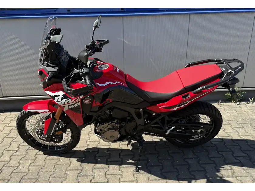 HONDA CRF1100 (1/8)