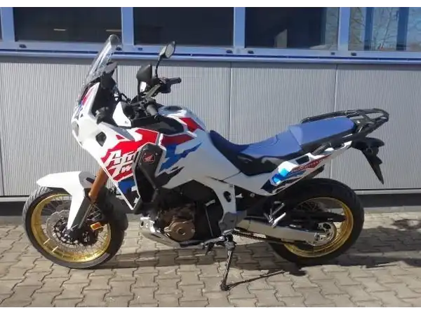 HONDA CRF1100L (1/7)