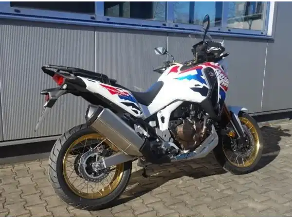 HONDA CRF1100L (6/8)