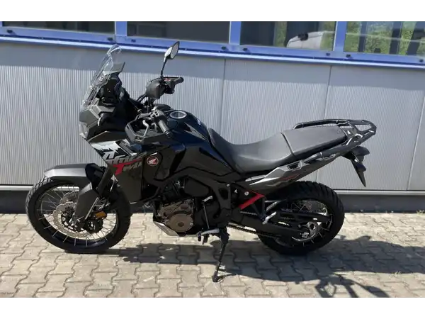 HONDA CRF1100L (1/7)