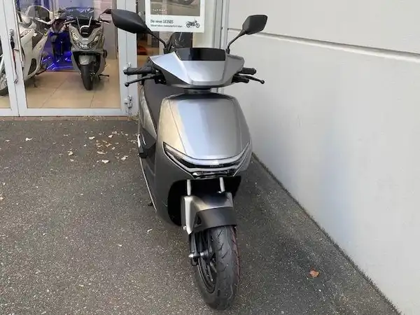 HONDA CUV e (3/6)