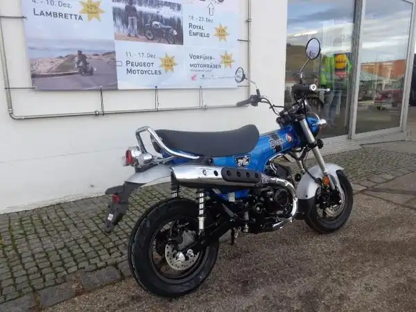 HONDA DAX (5/7)