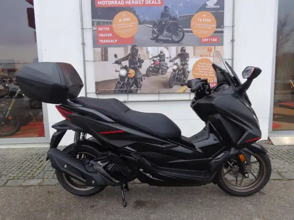 HONDA FORZA 125 (4/7)