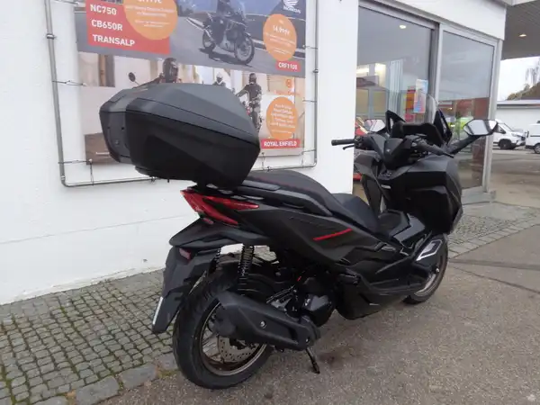 HONDA FORZA 125 (5/7)