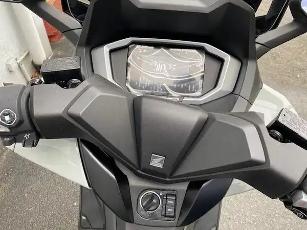 HONDA FORZA 125 (5/6)