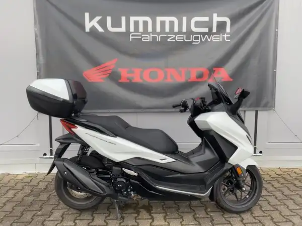 HONDA FORZA 350 (4/7)