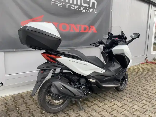 HONDA FORZA 350 (5/7)
