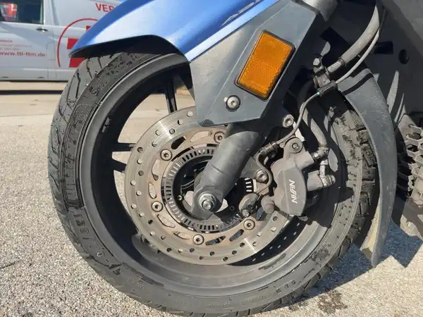 HONDA FORZA 350 (7/10)