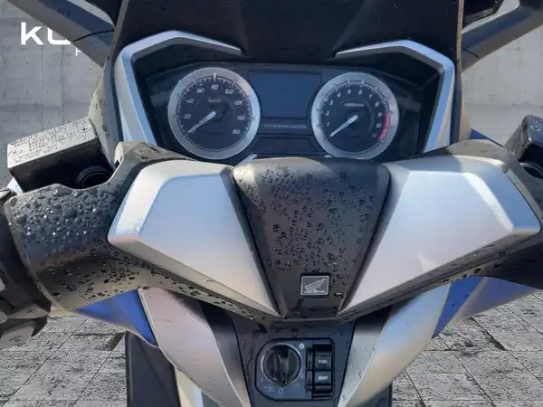 HONDA FORZA 350 (9/10)