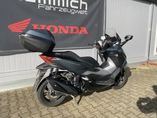 HONDA FORZA 350 (5/7)