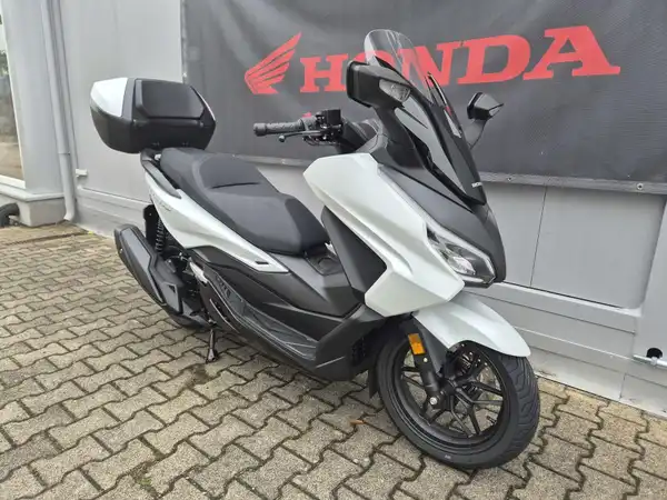 HONDA FORZA 350 (6/7)