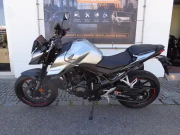 HONDA HORNET (1/10)