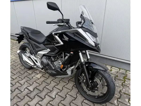 HONDA NC750X (5/7)