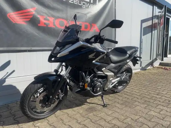 HONDA NC750X (2/7)