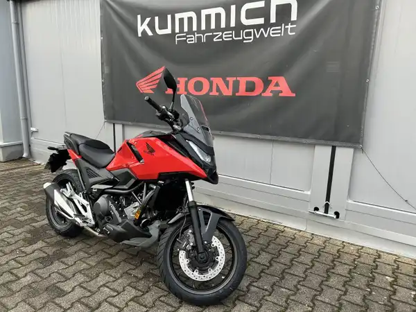 HONDA NC750X (5/7)