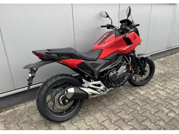 HONDA NC750X (6/7)