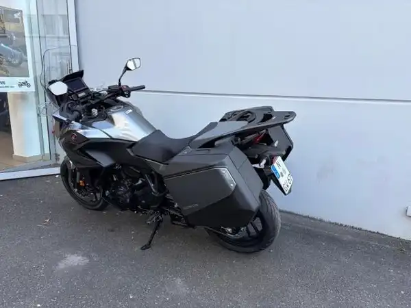 HONDA NT1100 (4/6)