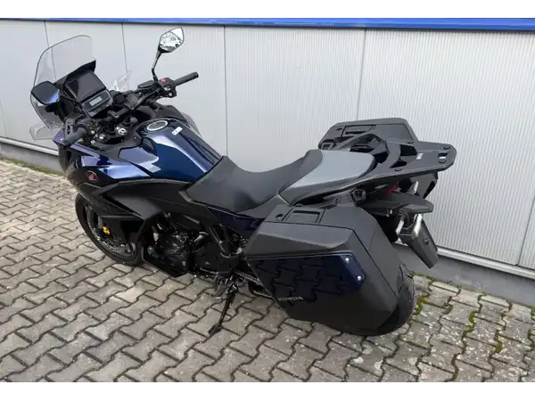 HONDA NT1100 (3/7)