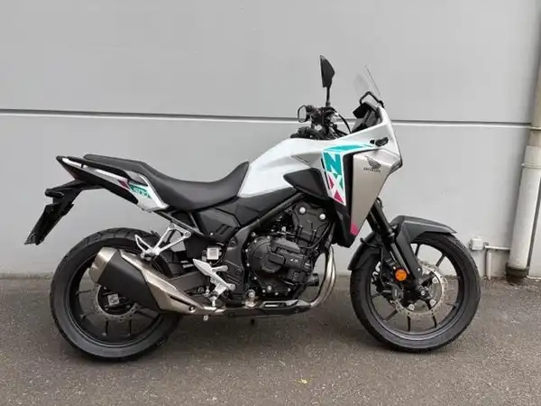 HONDA NX500 (3/6)