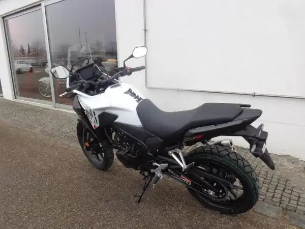 HONDA NX500 (3/7)