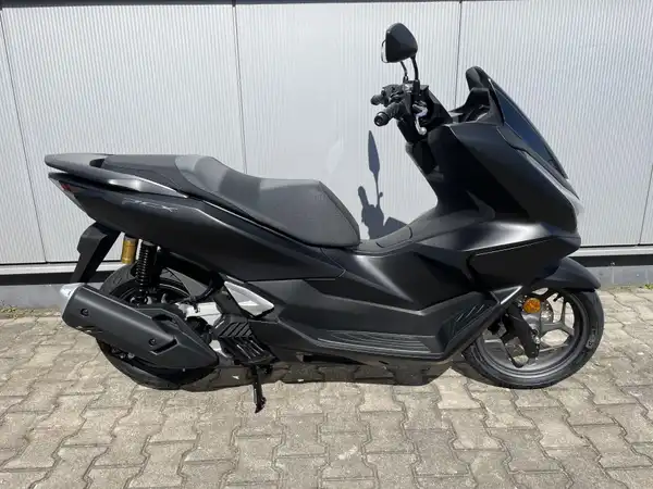 HONDA PCX (4/8)