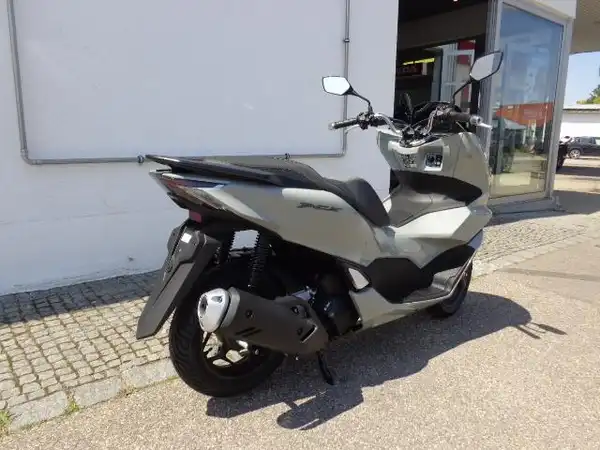 HONDA PCX (5/7)